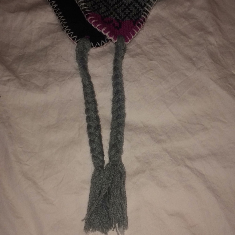 hat - Picture 2 of 2